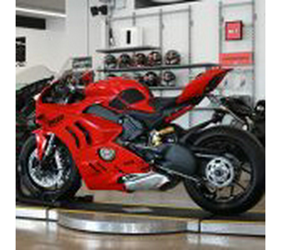 2023 Ducati Panigale V4