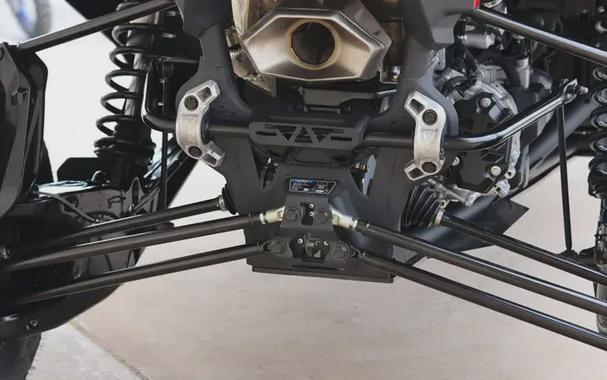 2026 CAN-AM MAVERICK R MAX X WITH SMART-SHOX 999T DCT