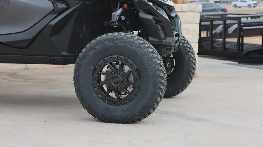 2026 CAN-AM MAVERICK R MAX X WITH SMART-SHOX 999T DCT