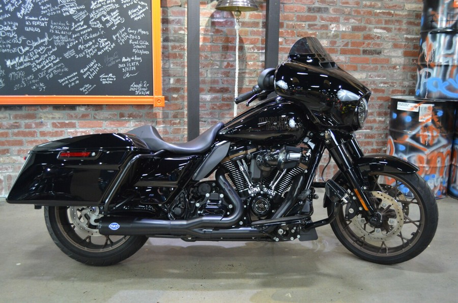 FLHXST 2023 Street Glide ST