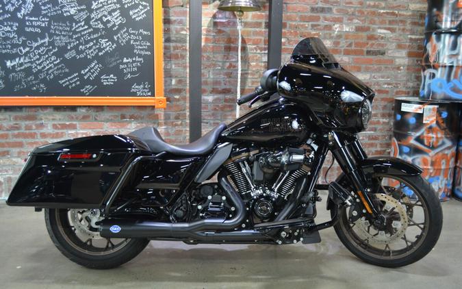 FLHXST 2023 Street Glide ST