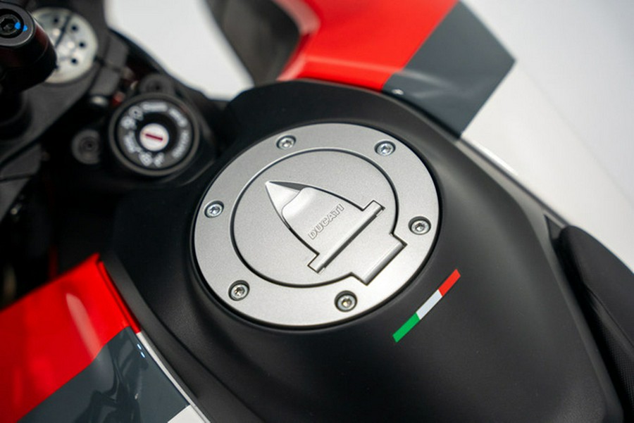 2025 Ducati Hypermotard 950 SP Special Livery