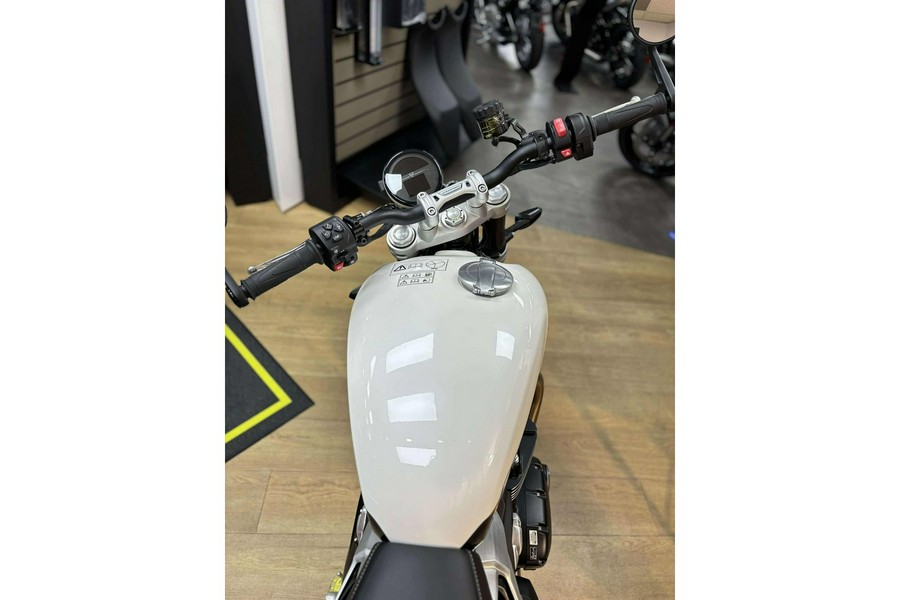 2025 Triumph Speed Twin 1200