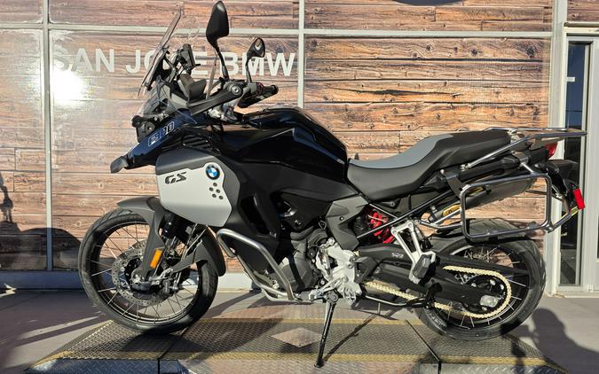 2026 BMW F 900 GS Adventure