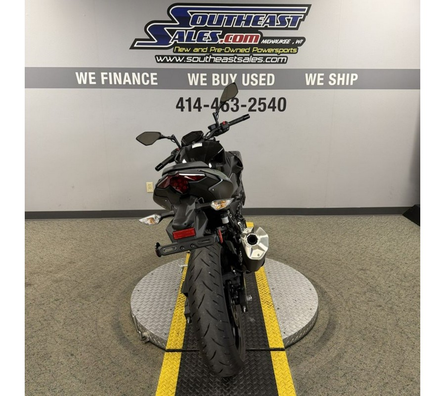 2025 Kawasaki Z500 ABS