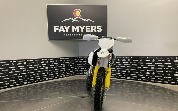 2027 HUSQVARNA FX 450 - 040262Q
