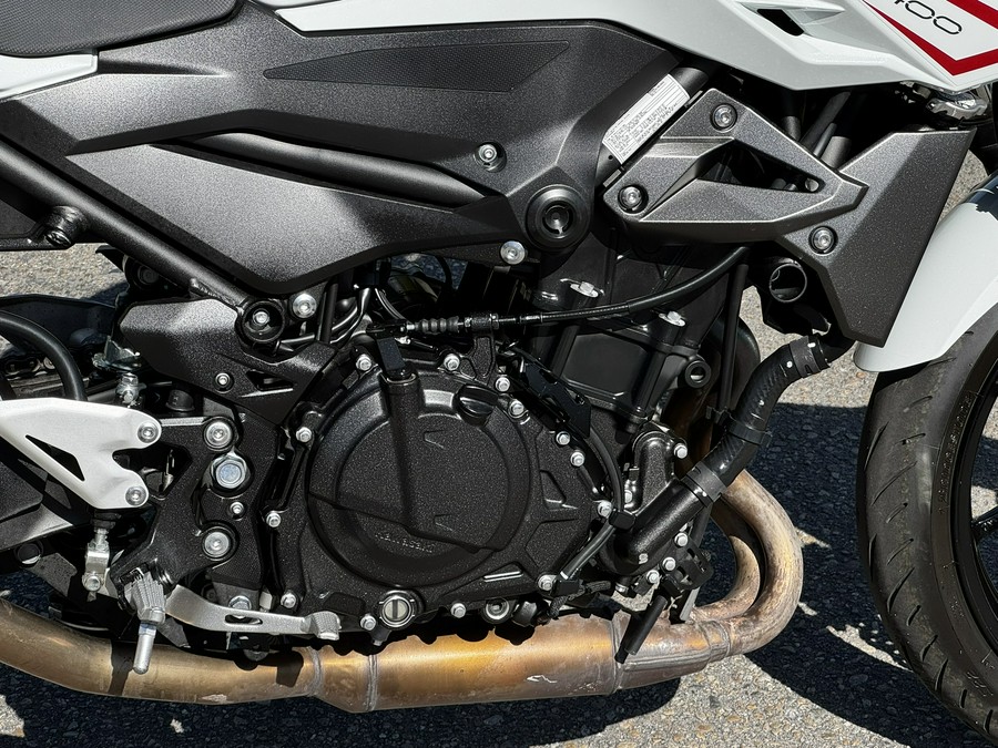 2022 Kawasaki Z400 ABS