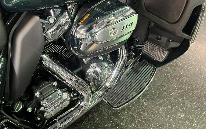 2024 Harley-Davidson Tri Glide Ultra Alpine Green / Vivid Black FLHTCUTG