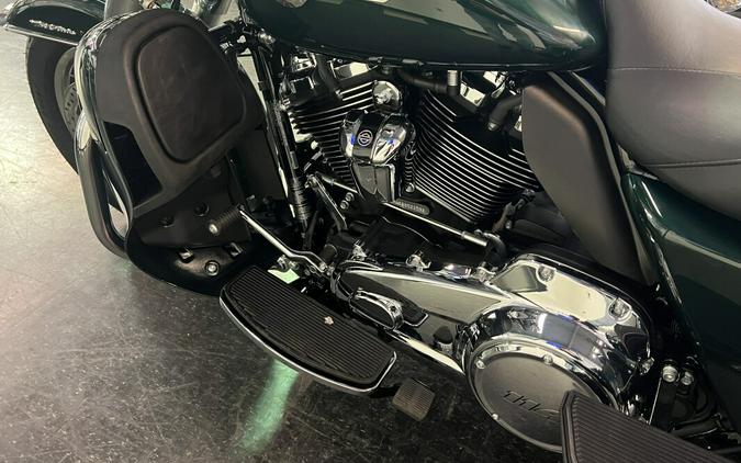 2024 Harley-Davidson Tri Glide Ultra Alpine Green / Vivid Black FLHTCUTG