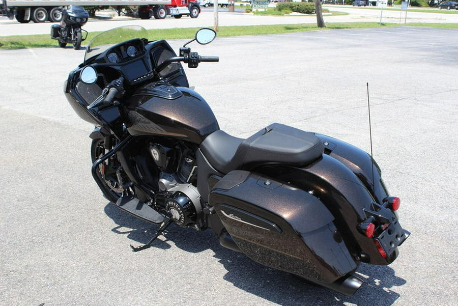 2024 Indian Motorcycle® Challenger® Dark Horse® Icon Smoky Quartz Metallic Pearl/Black Metallic