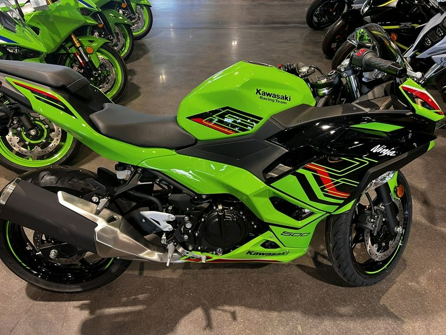 2024 Kawasaki Ninja® 500 KRT Edition