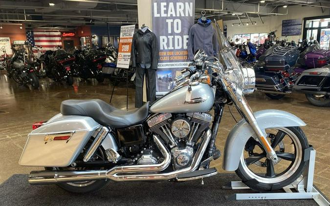 2012 Harley-Davidson Dyna Glide FLD - Dyna Switchback