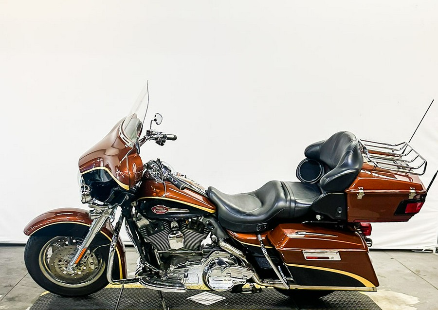 2008 Harley-Davidson® FLHTCU - Ultra Classic® Electra Glide®