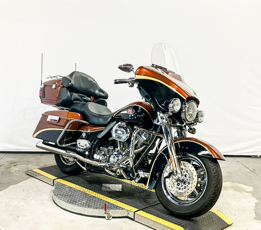 2008 Harley-Davidson® FLHTCU - Ultra Classic® Electra Glide®