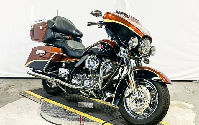 2008 Harley-Davidson® FLHTCU - Ultra Classic® Electra Glide®