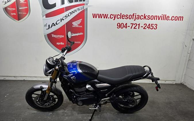 2025 Triumph Speed 400 Caspian Blue / Storm Grey Carnival Red Storm Grey