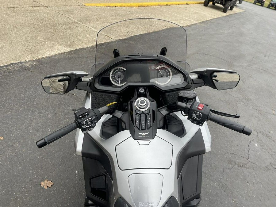 2025 Honda® Gold Wing Tour Automatic DCT