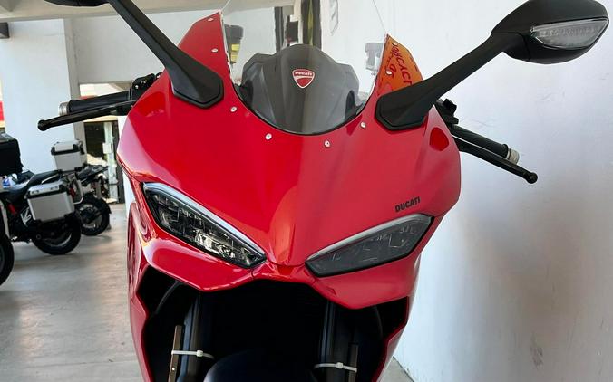 2026 Ducati PANIGALE V2