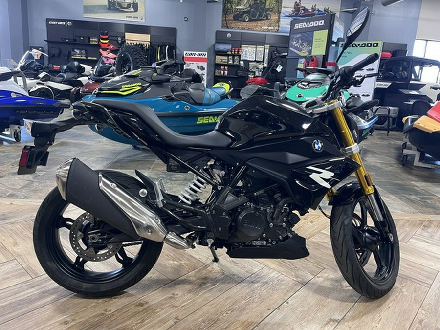 2024 BMW G 310 R Triple Black