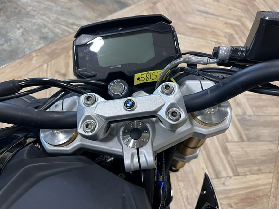2024 BMW G 310 R Triple Black