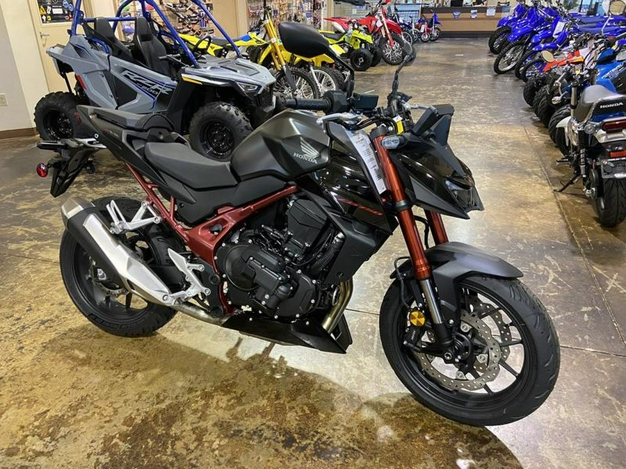 2026 Honda® CB750 Hornet E-Clutch