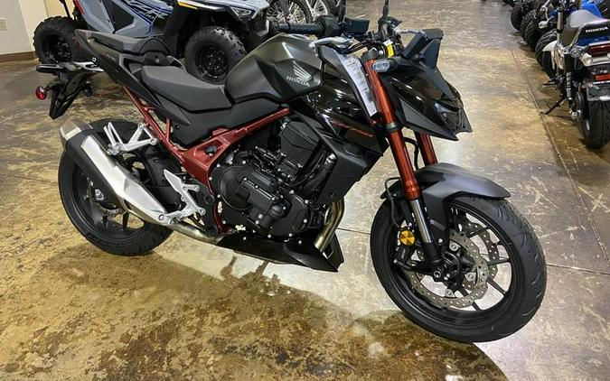 2026 Honda® CB750 Hornet E-Clutch