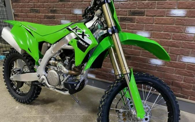 FIRST LOOK! 2024 KAWASAKI KX250, KX112, KX85 & KX65 MODELS