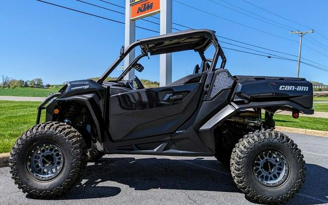 2021 Can-Am® Commander XT