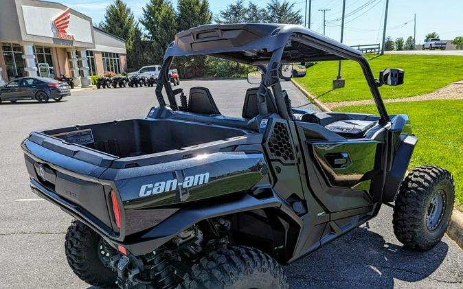 2021 Can-Am® Commander XT