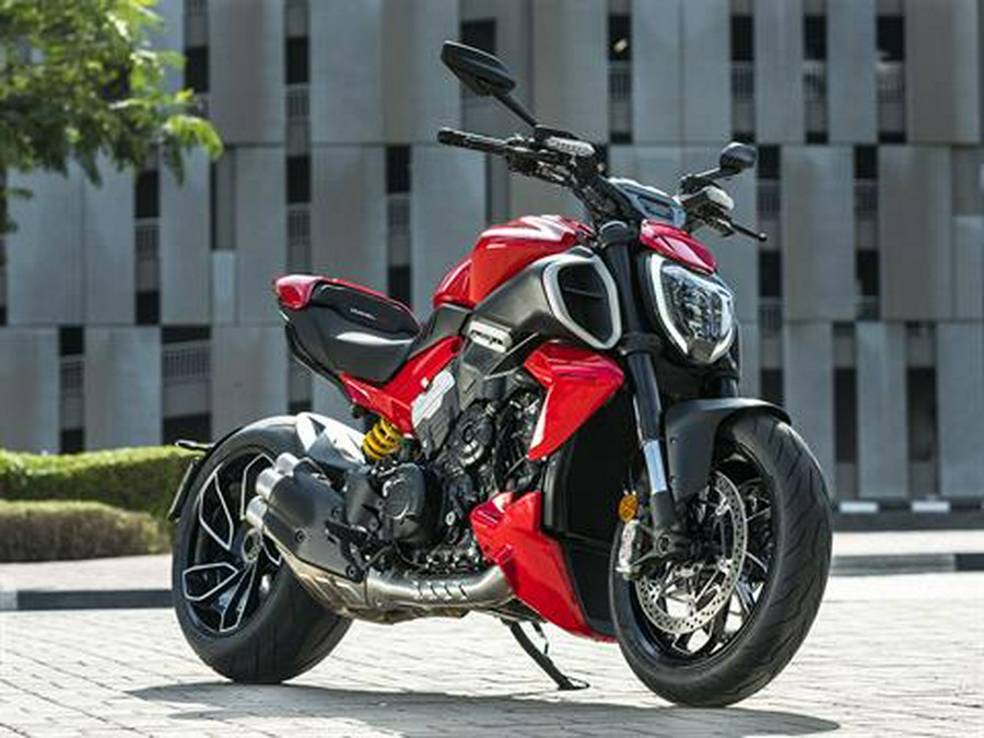 2025 Ducati Diavel V4