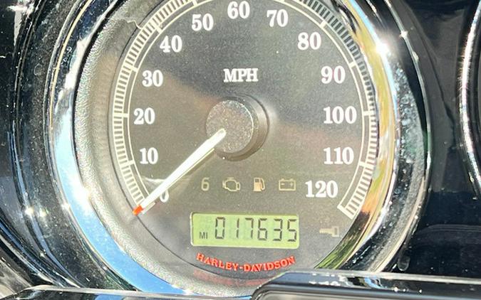 2013 Harley-Davidson FLHTCU - Electra Glide Ultra Classic