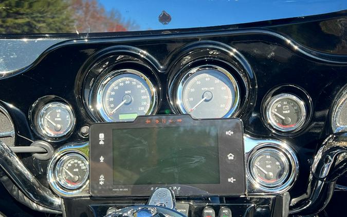 2013 Harley-Davidson FLHTCU - Electra Glide Ultra Classic