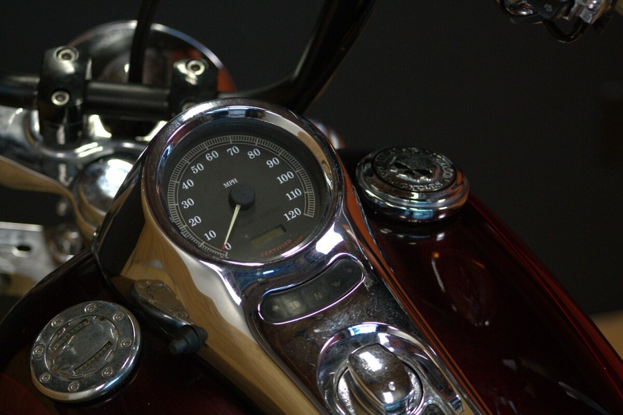 2000 Harley-Davidson® Softail Deuce