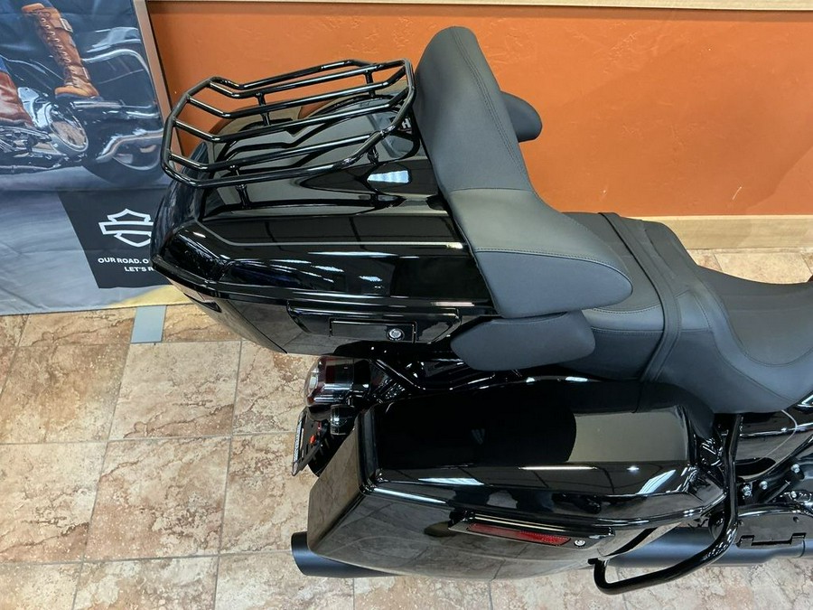 2026 Harley-Davidson® FLHXL - Street Glide® Limited