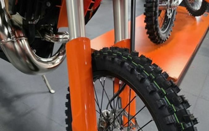 2027 KTM XC 250 W