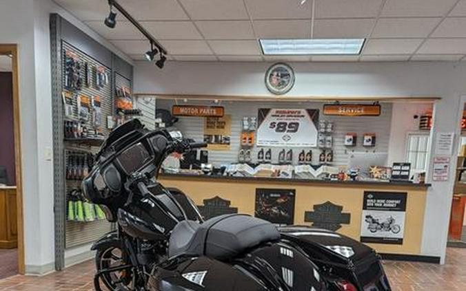 2024 Harley-Davidson® FLHX - Street Glide®