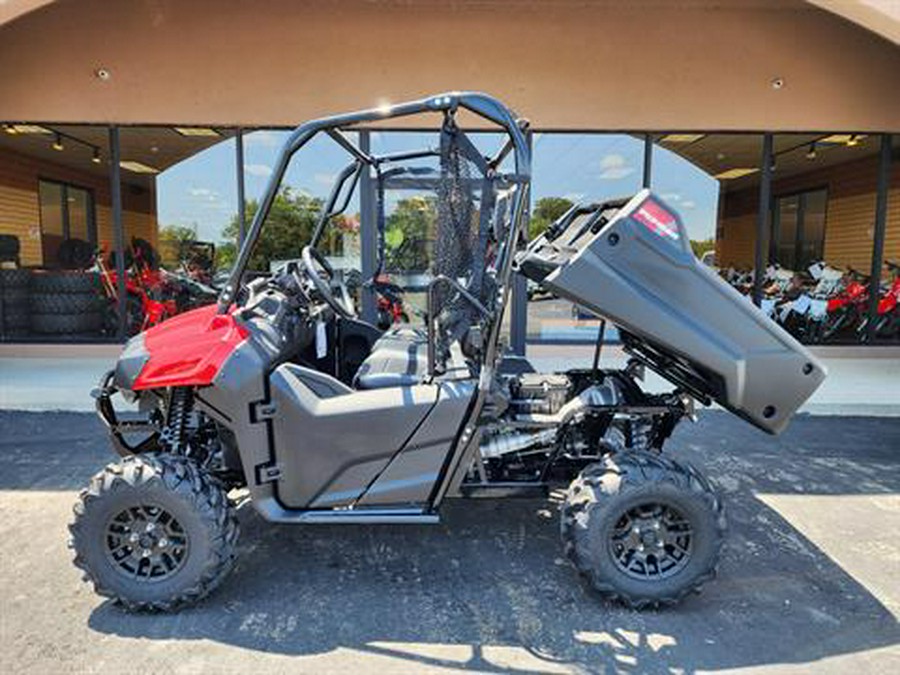 2025 Honda Pioneer 700 Deluxe