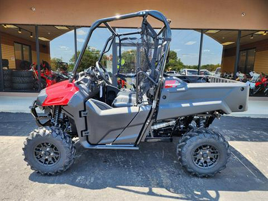 2025 Honda Pioneer 700 Deluxe