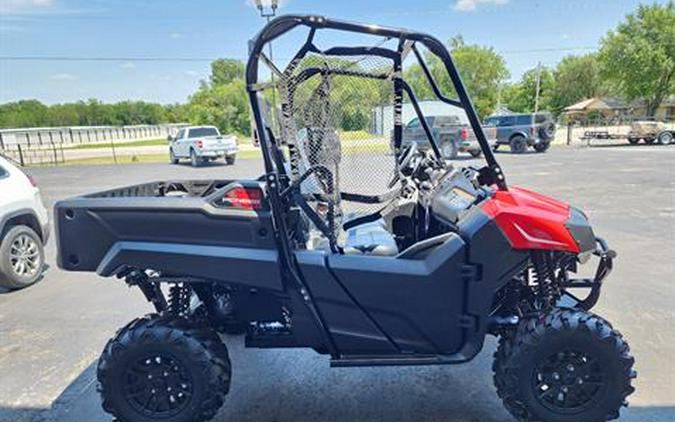 2025 Honda Pioneer 700 Deluxe