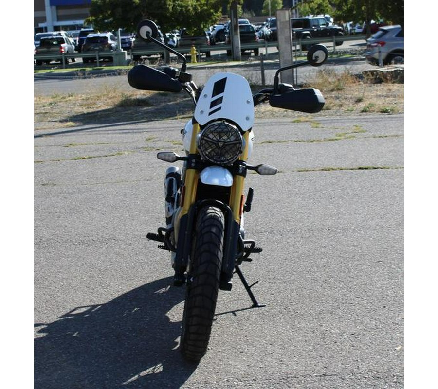2026 Triumph Scrambler 400 XC Vanilla White