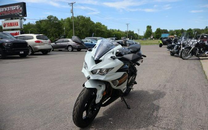 2026 Kawasaki Ninja® ZX™-4RR ABS