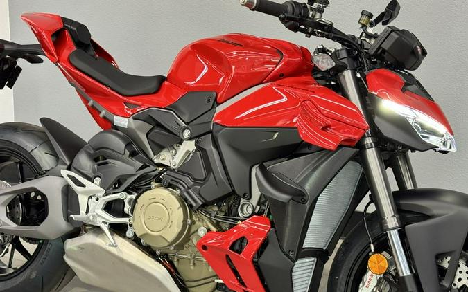 2026 Ducati Streetfighter V4