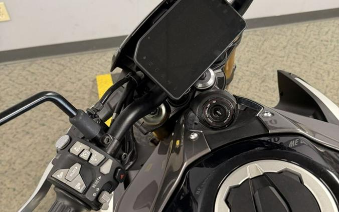 2025 Kawasaki Z900 SE ABS
