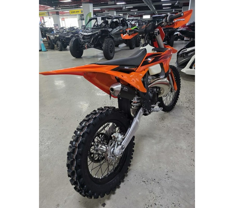 2027 KTM XC 300