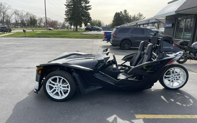 2021 Polaris Slingshot® Slingshot® SL Autodrive