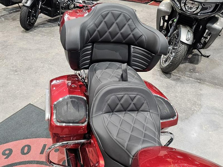 2024 Indian Motorcycle® Pursuit® Limited® with PowerBand Audio Package Sunset Red Metallic