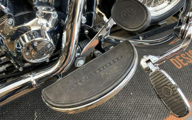 2014 Harley-Davidson Softail FLSTC - Heritage Classic