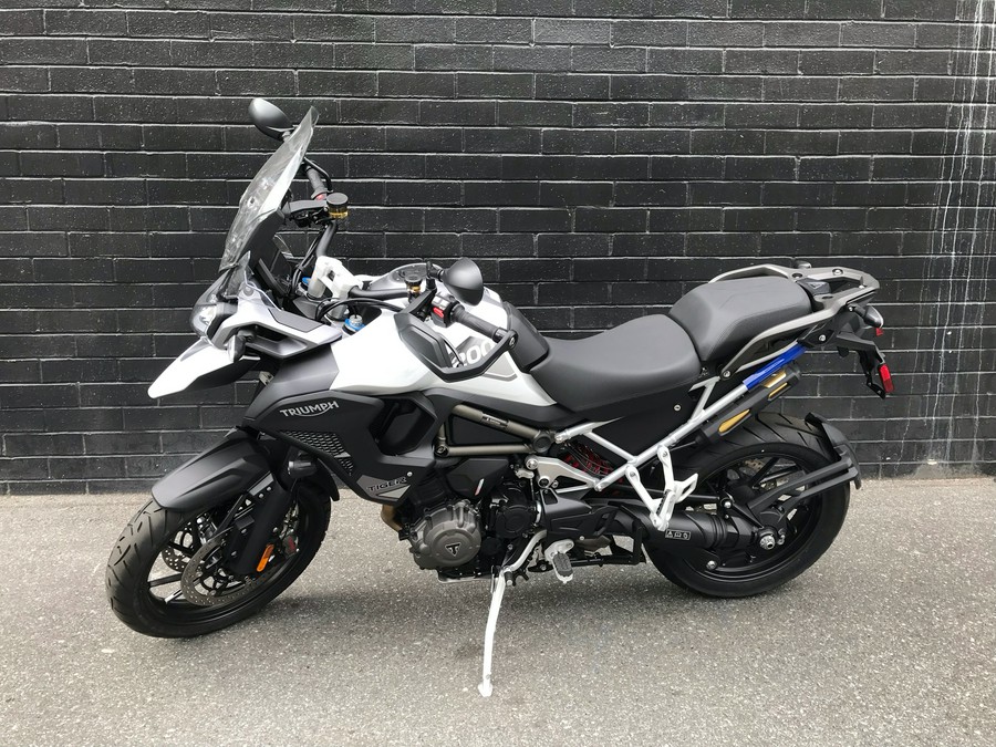 2025 Triumph Tiger 1200 GT Pro