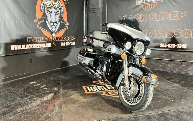 2013 Harley-Davidson® FLHTCU Ultra Classic® Electra Glide®