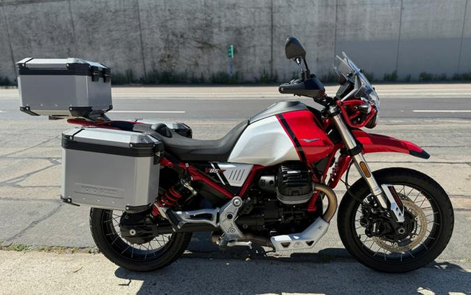 2021 Moto Guzzi V85TT ADVENTURE